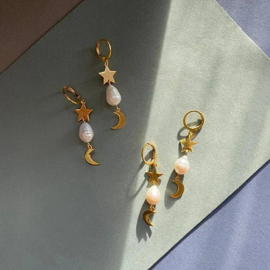 Night Sky Pearl Earrings | Gold Plated Celestial Jewelry - Femstylo